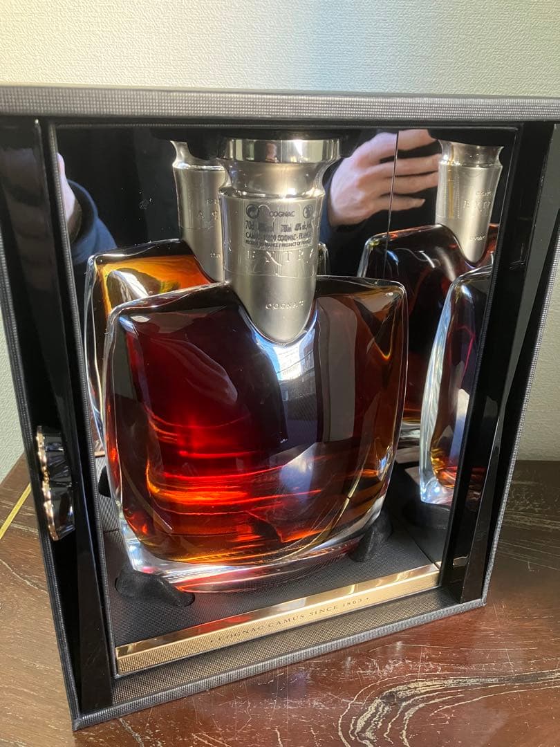 CAMUS EXTRA ブランデー　ELEGANCE