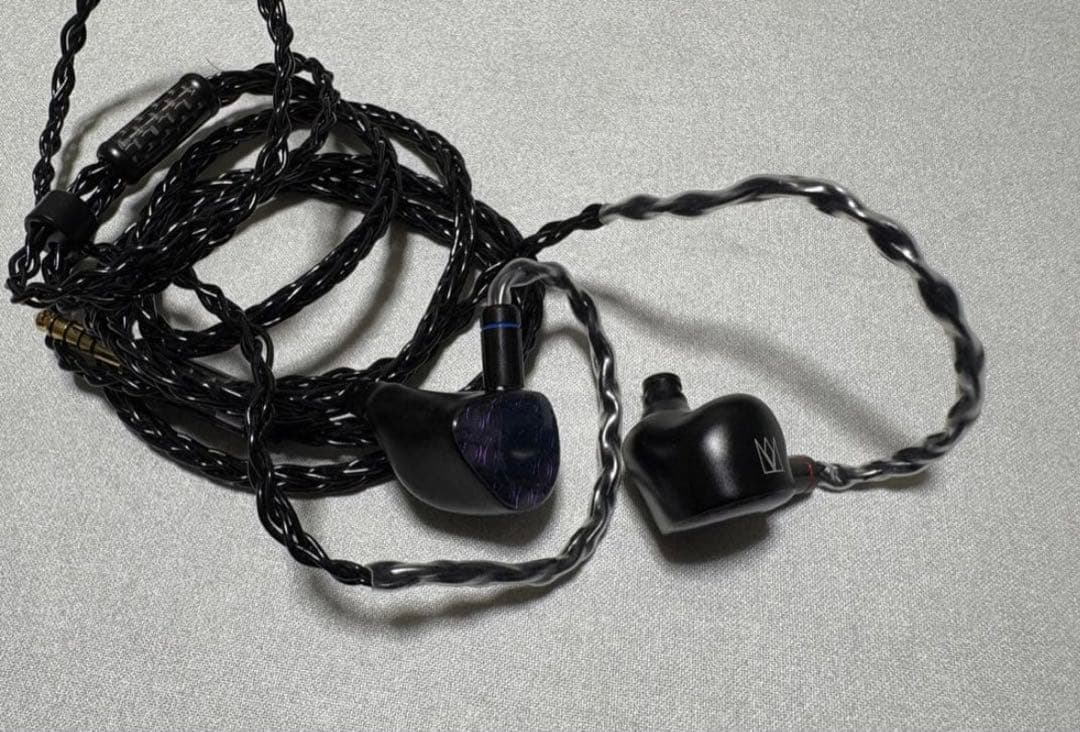 イヤホン Noble Audio Knight IEM