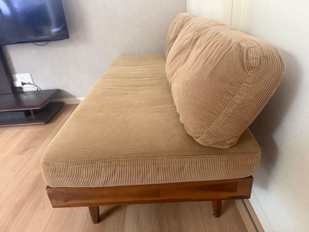 【世田谷受取OK‼️】140サイズunico ソファSWELLA(スウェラ)