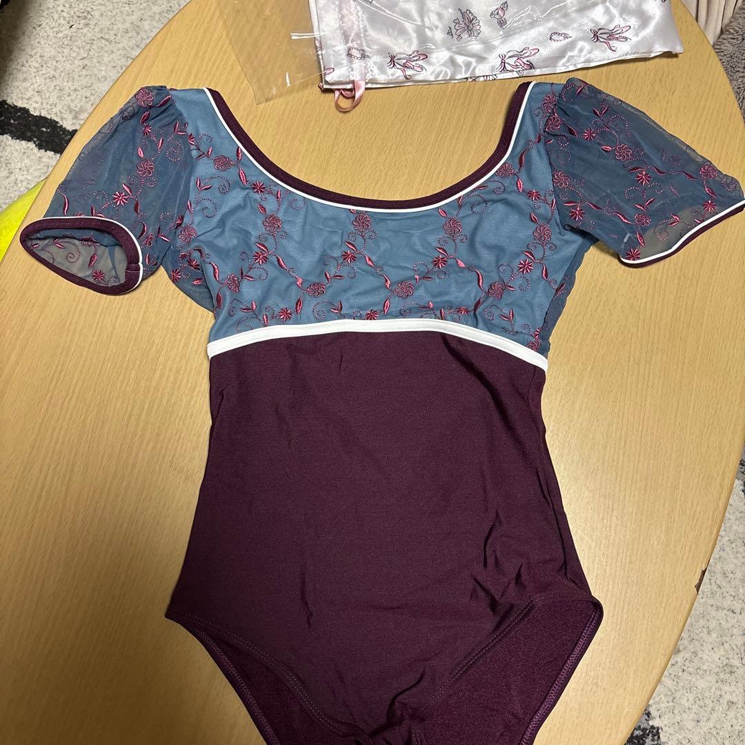 デラロ　ミラノバレエレオタードMサイズ