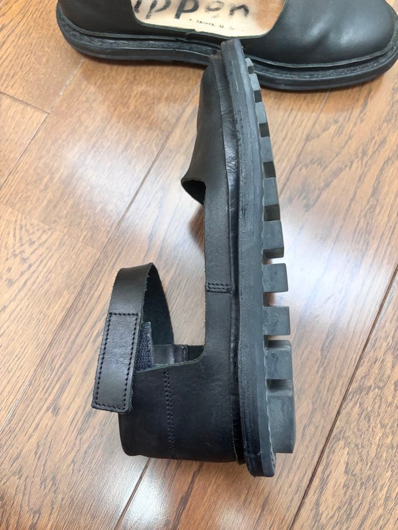 trippenトリッペン/FRINGE[フリンジ] ベルクロストラップ