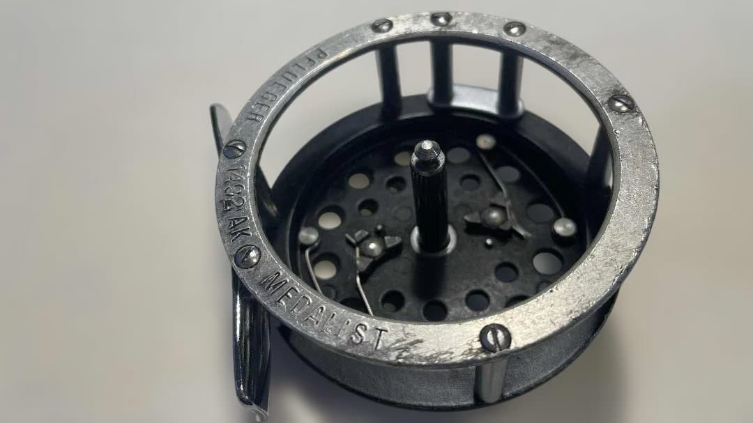 Pflueger MEDALIST　メダリスト 1492AK 替えスプール付