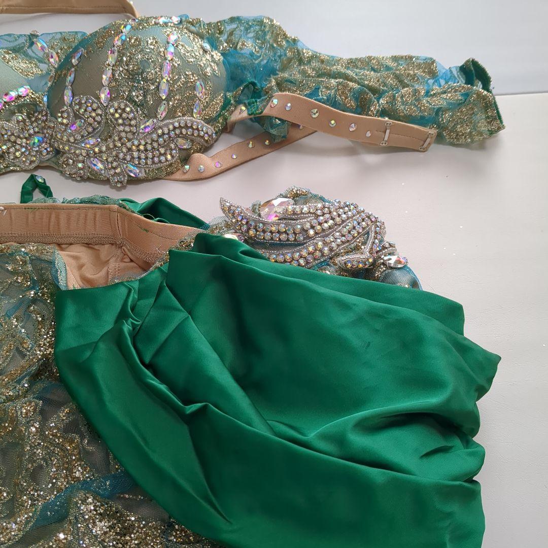 ベリーダンス セットアップ 緑