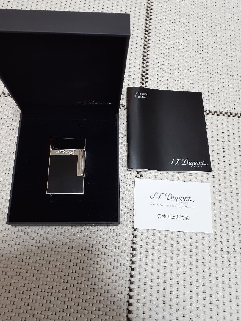 S.T. Dupont ライン2専用ケース付き