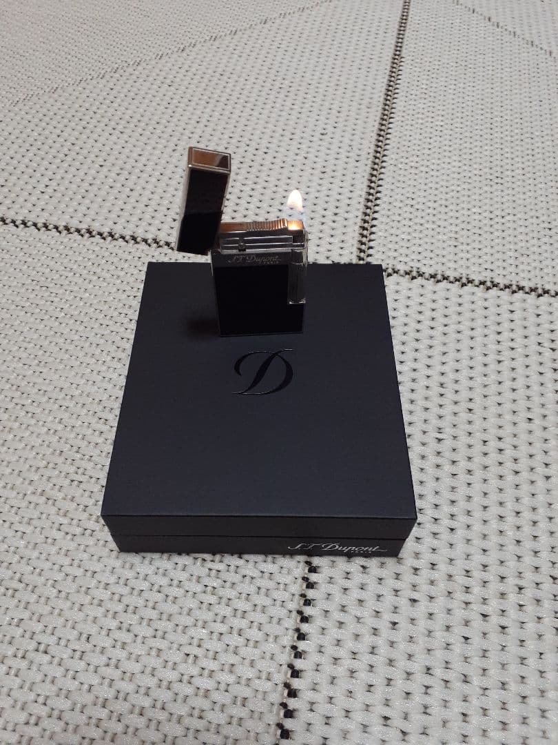 S.T. Dupont ライン2専用ケース付き