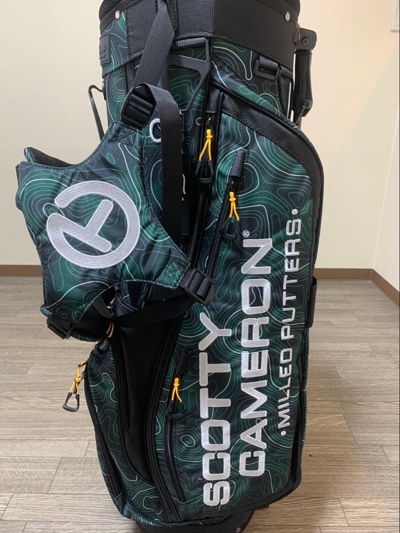 2024年マスターズエディションと同じカラーデザイン！スタンド式キャディバッグ