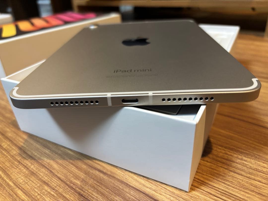 iPad mini 第7世代(A17 Pro)セルラーモデル　保証あり