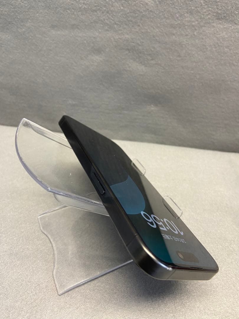 美品 国内版 SIMフリー iPhone15 Pro 1TB ブラックチタニウム