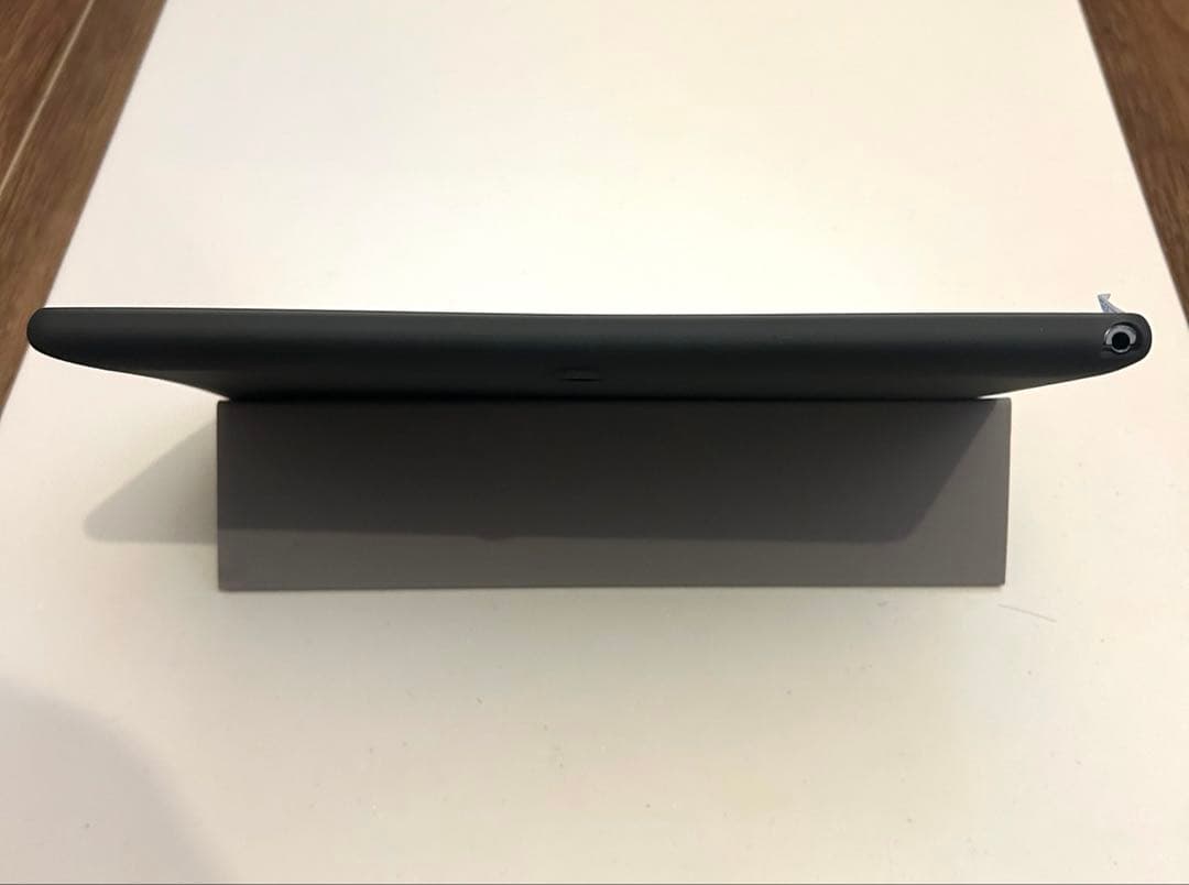 BMAX タブレット　中華タブレット　美品