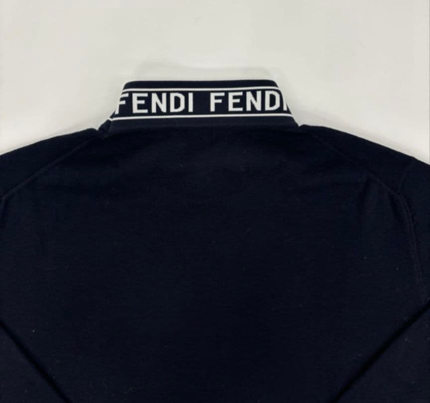 FENDI フェンディネックロゴジャガードニットセーター