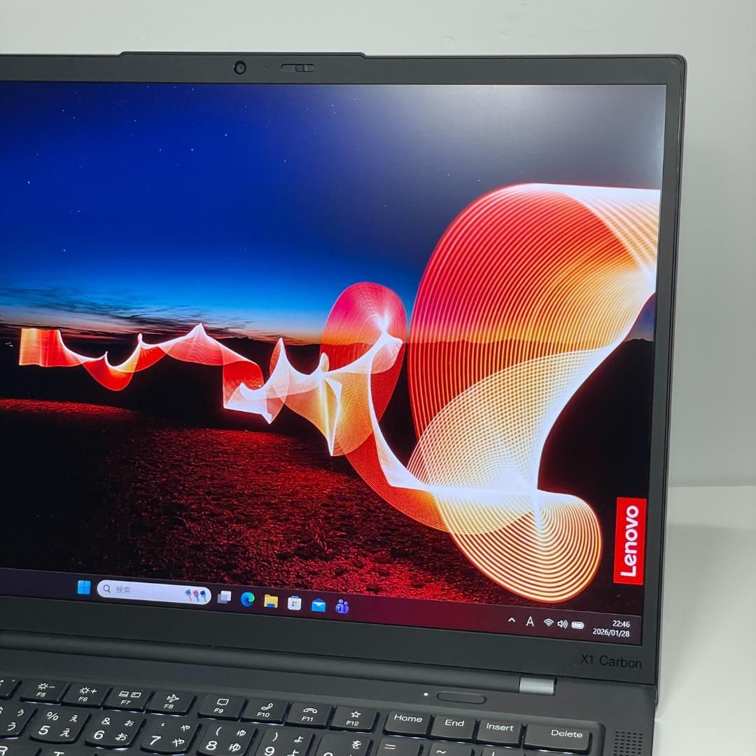 第12世代i5 ThinkPad X1 Carbon Gen10 バッテリー◎