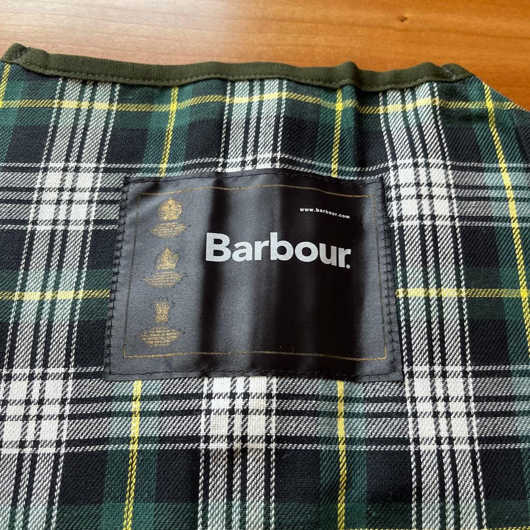 クラッチ　Barbour 衣類カバー