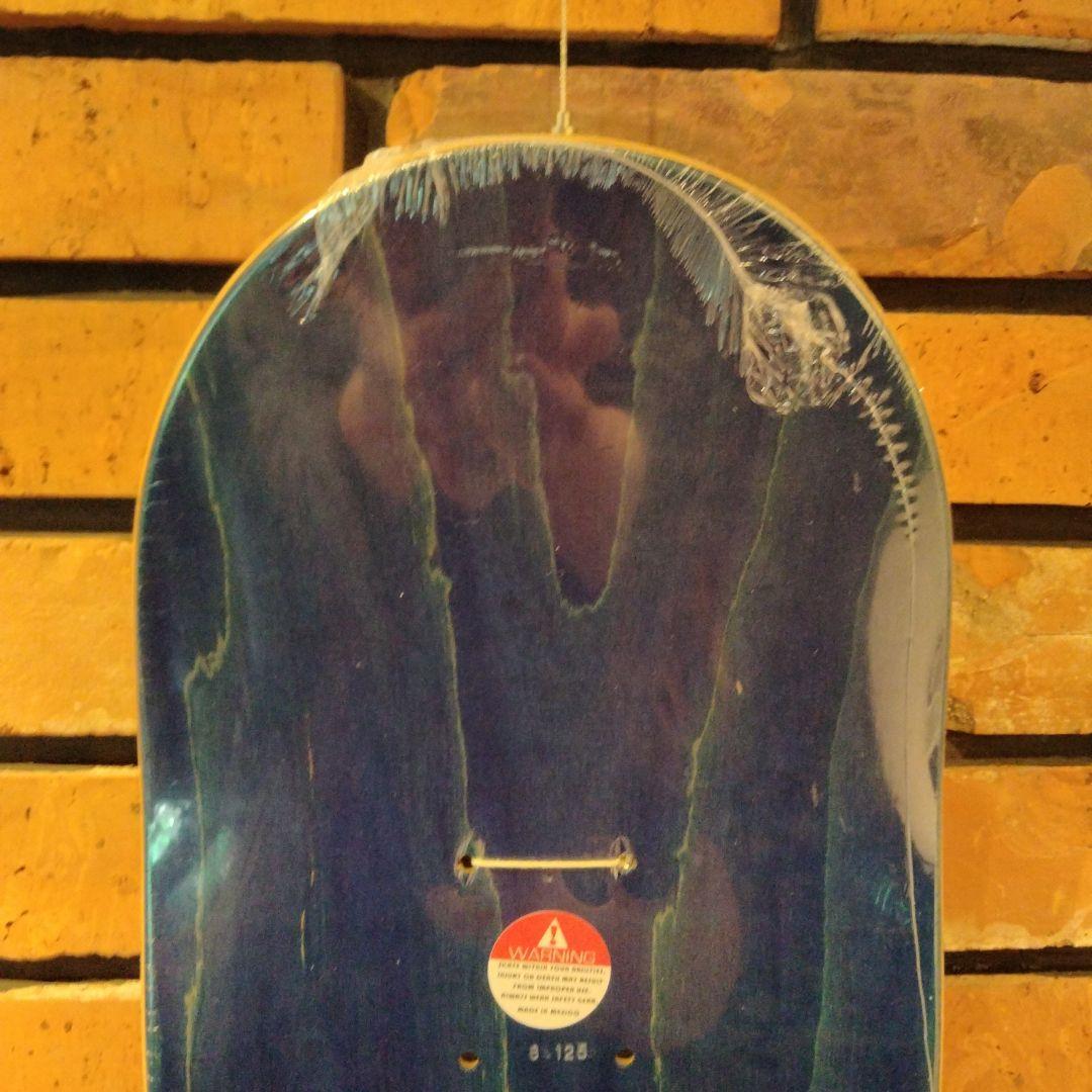 1／31までセール‼️新品未使用品　BAKER スケートボードデッキ