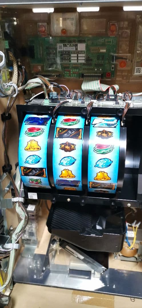 パチスロ 実機 エウレカao