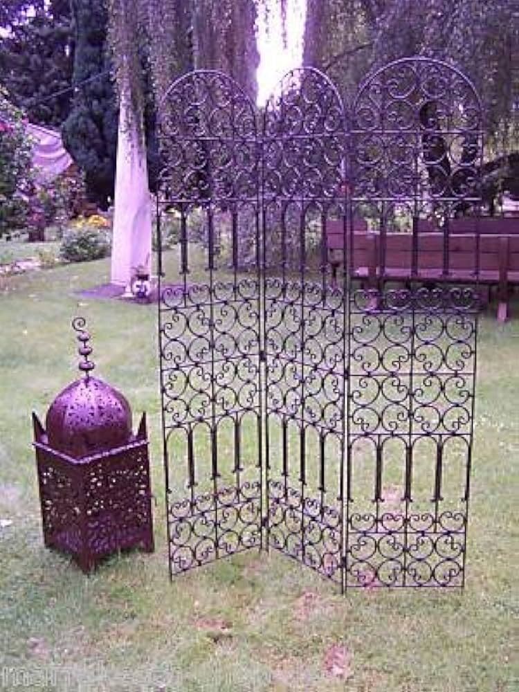 モロッテリアを代表する定番アイテム、アイアン製のパーティションです,2番目