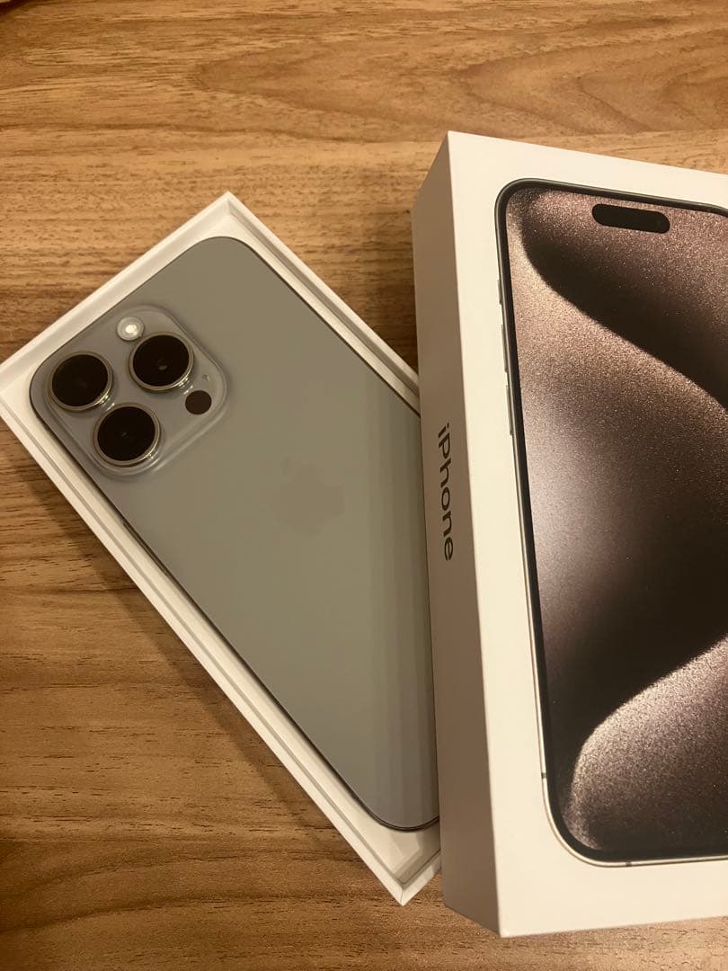 Apple iPhone 15 Pro 125GB ジャンク品