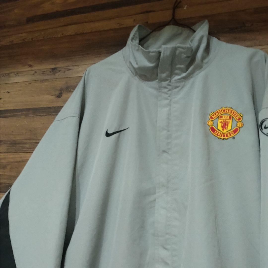 NIKE　00s マンチェスターユナイテッド エムブレム　ナイロンジャケット