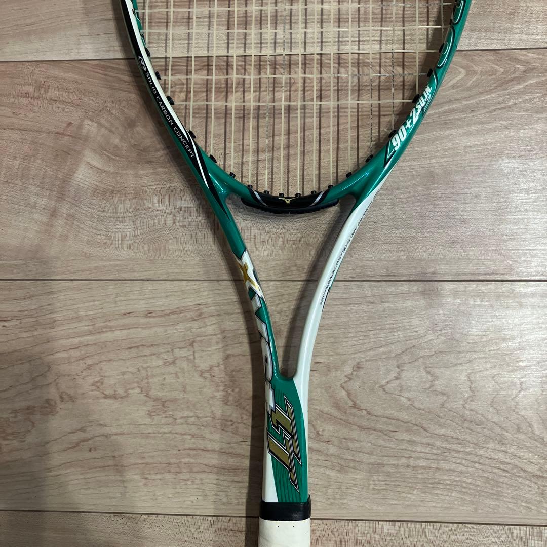 ソフトテニスラケット　ジストtt xyst