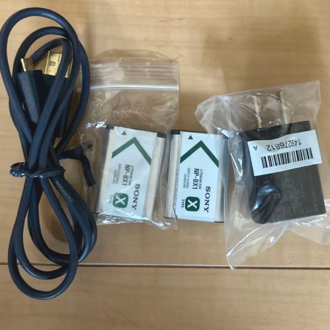 デジタルカメラ SONY DSC-RX100