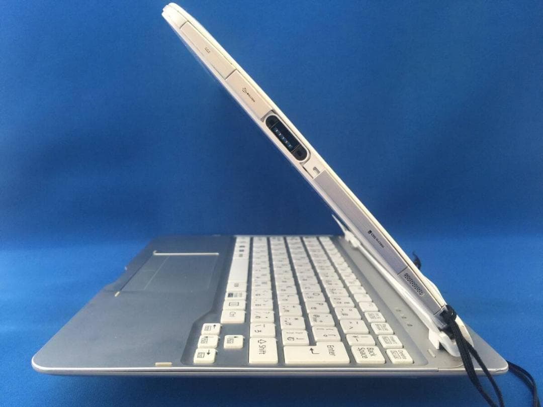 富士通 ARROWS Tab Q584/H 10.1型 タブレットノートパソコン