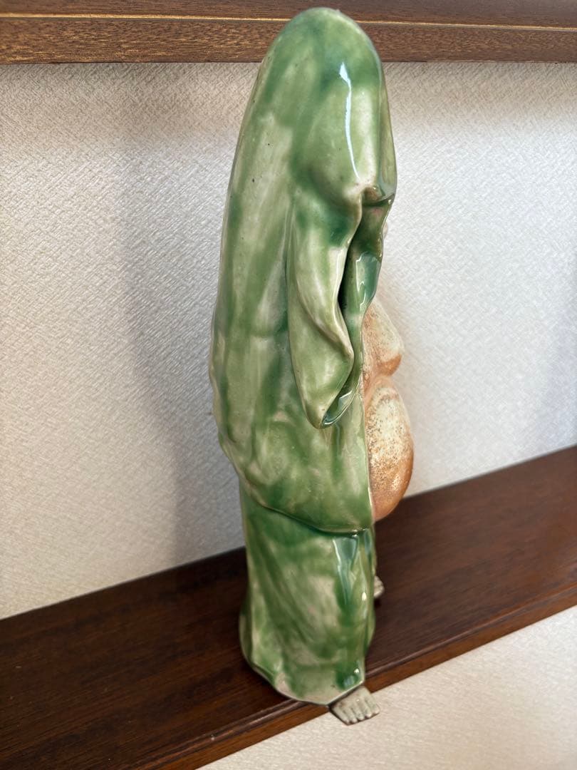布袋様（ほていさま）の置物