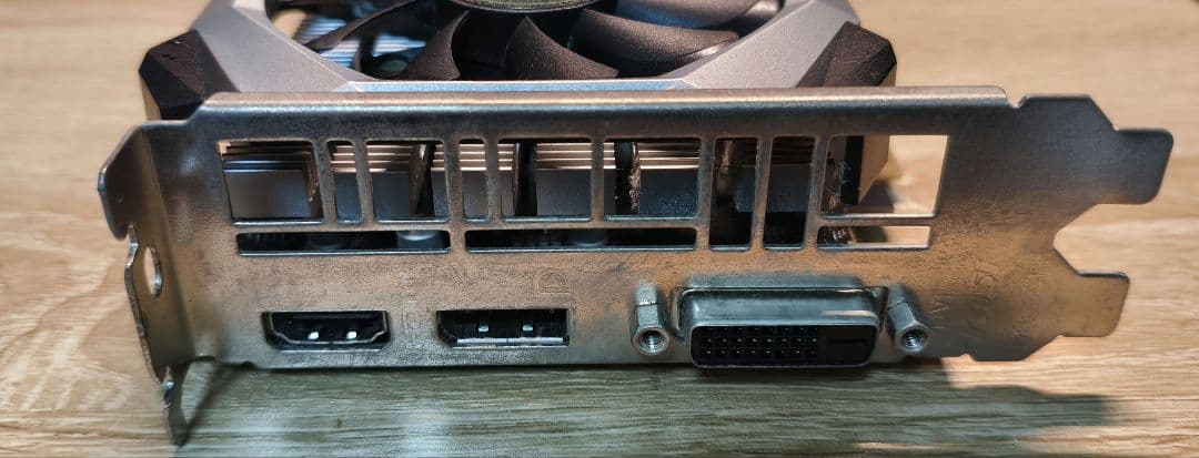 MSI GeForce GTX1650 VENTUS XS 4G OC動作確認済