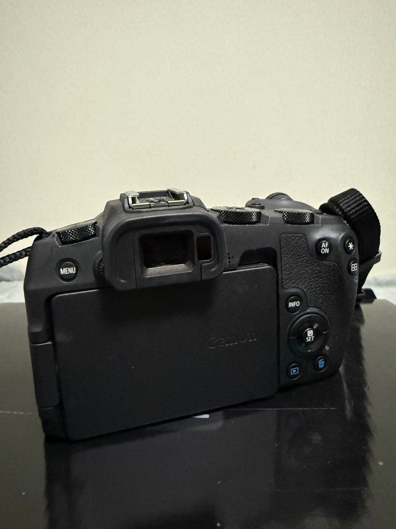 Canon EOS RP ミラーレス一眼カメラ