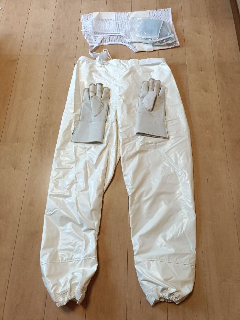 蜂防護服 ラプターⅢ V-1000