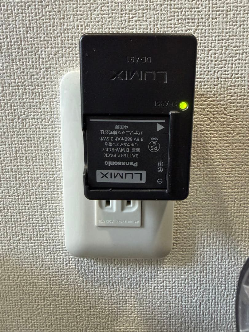 【中古】LUMIX DMC-FT25 ホワイト 防水カメラ