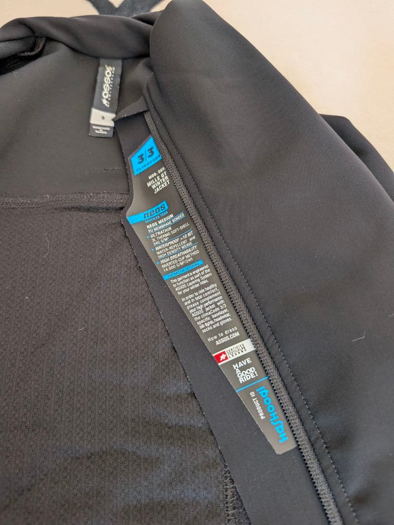 ASSOS【MILLE GT Winter Jacket EVO】