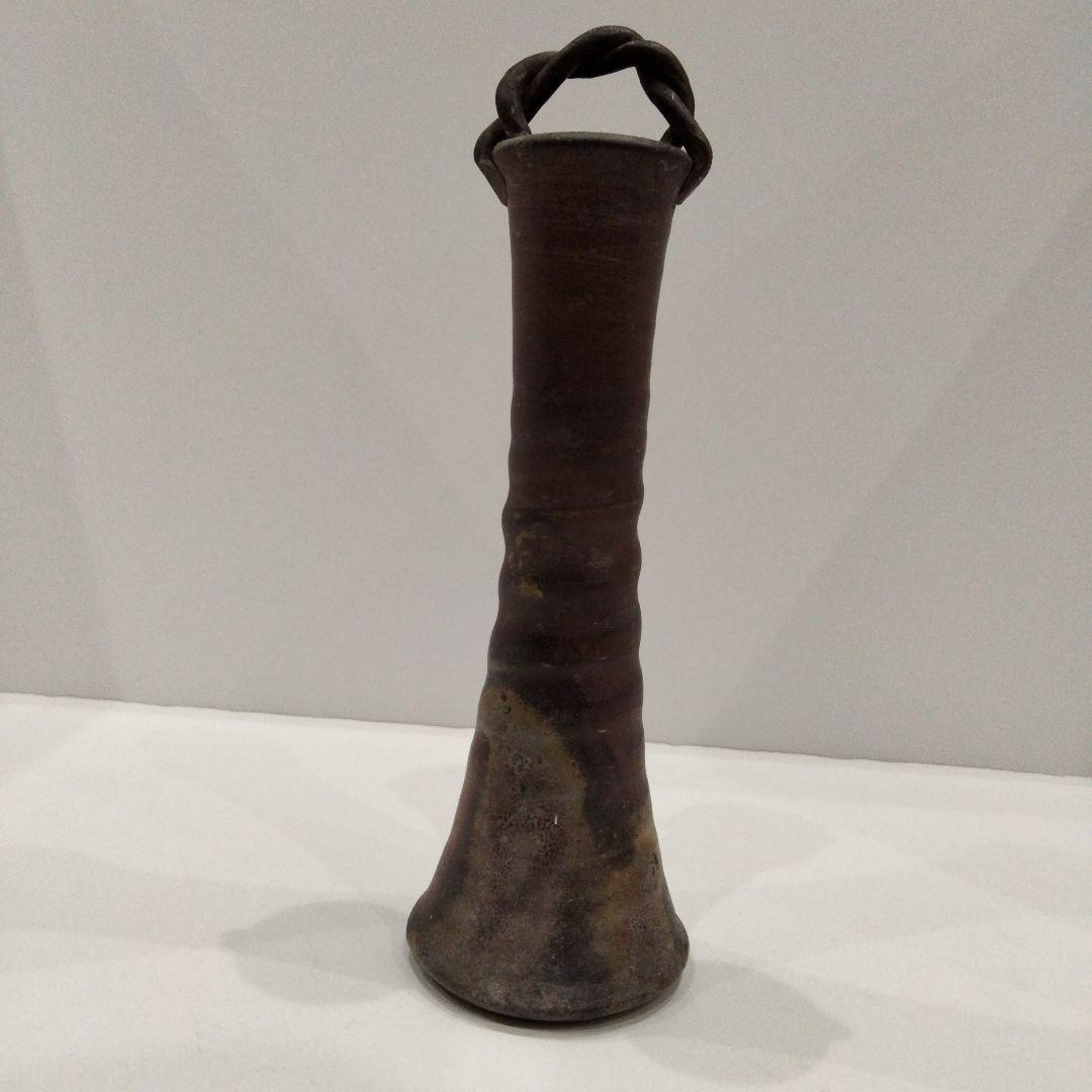 Y284 備前 春湖苑 林茂樹 つる付 一輪生 陶印有 花瓶 一輪挿し 共箱　E