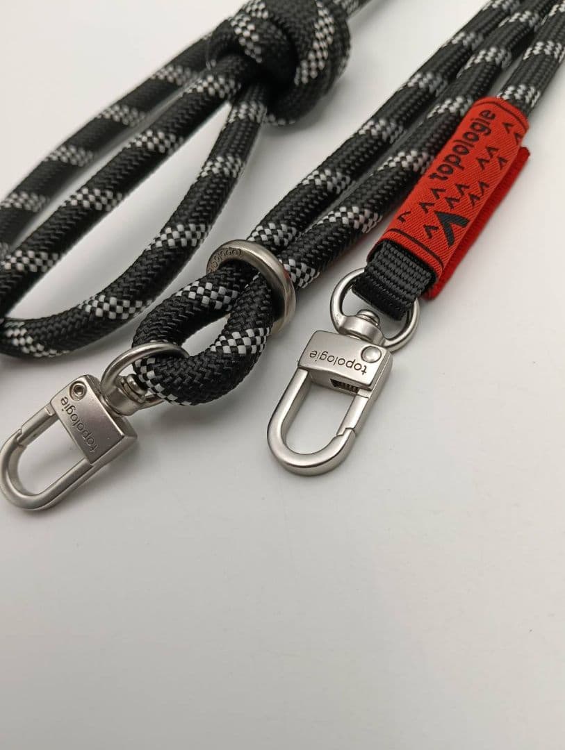 【人気】Topologie Bottle Sacoche トポロジーストラップ付