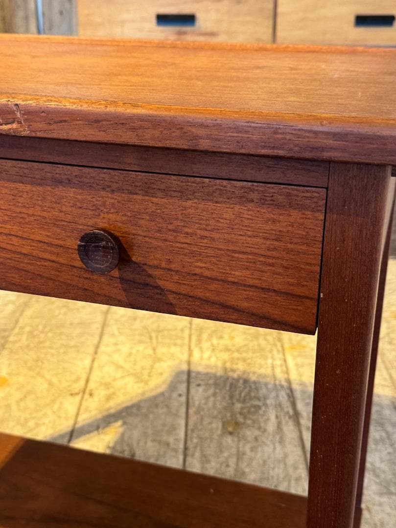 北欧ヴィンテージ　ソーイングテーブル　チーク材　デンマーク　アンティーク