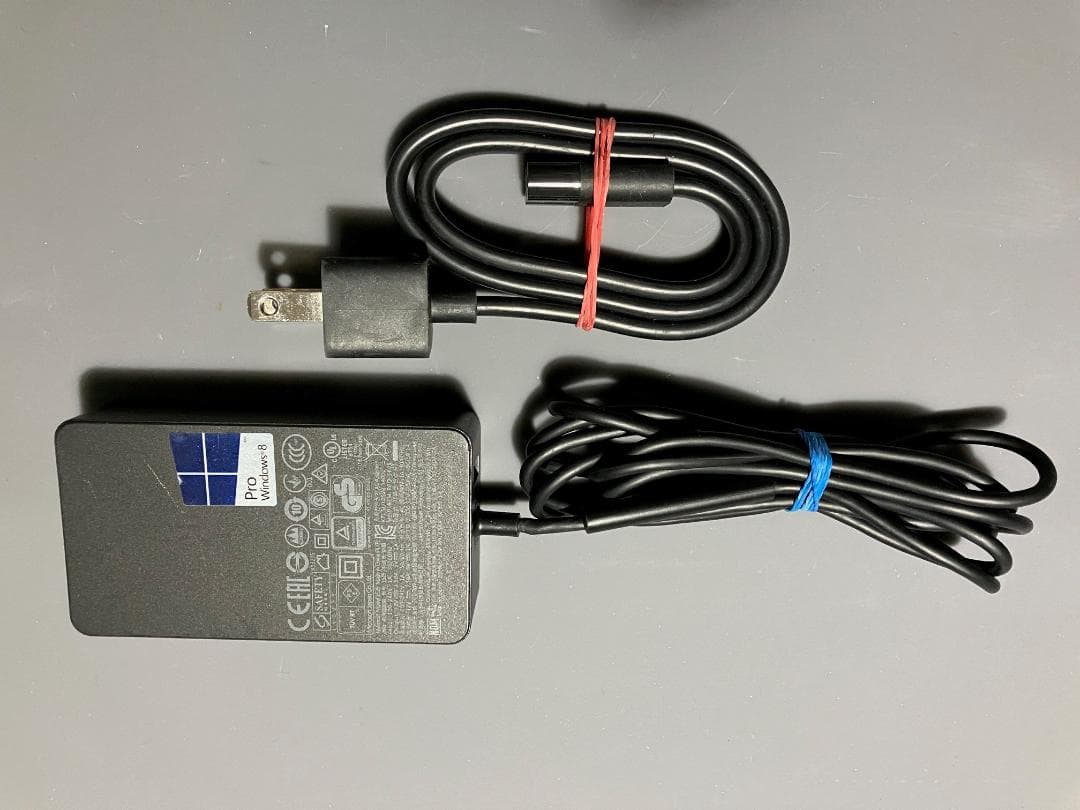 Microsoft Surface Pro 3 Core i7-4650U 本体