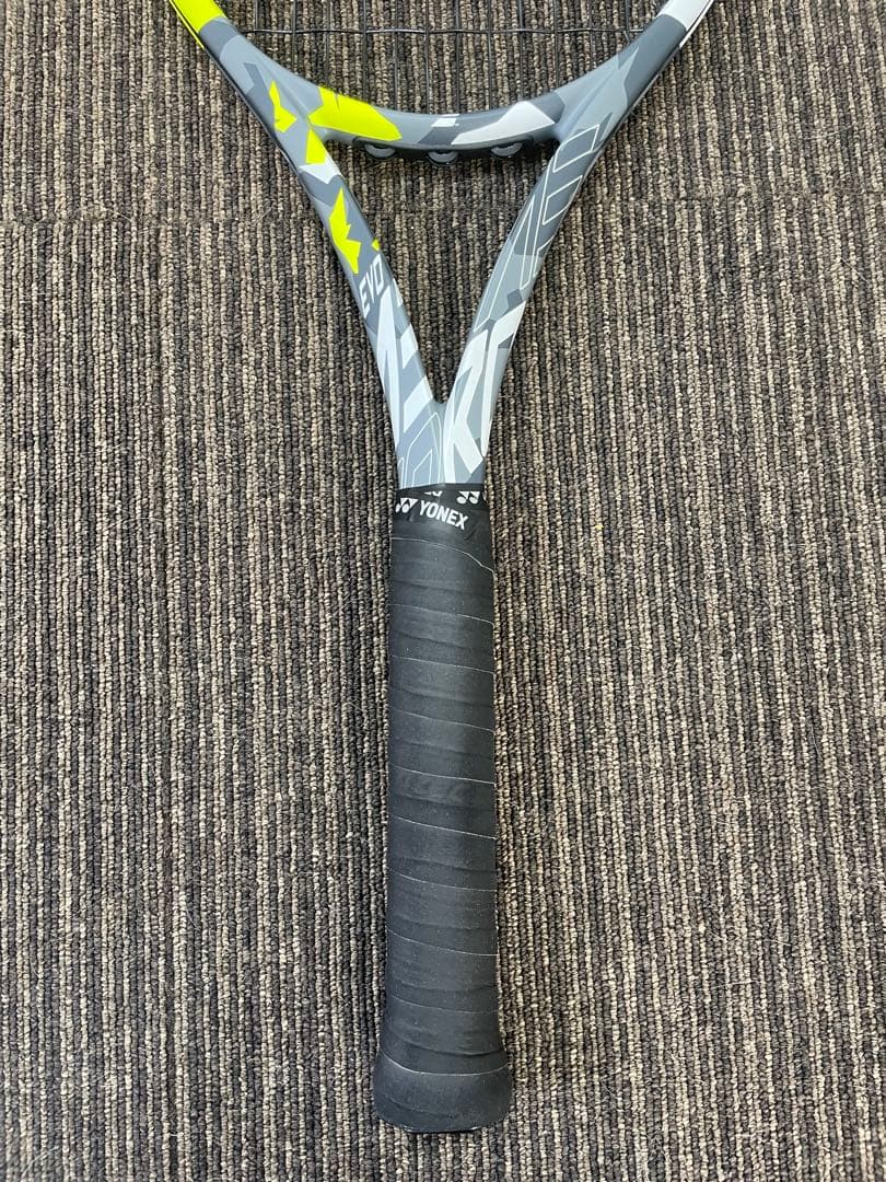 【美品】 Babolat バボラ EVO AERO エボ アエロ G2 ケース付