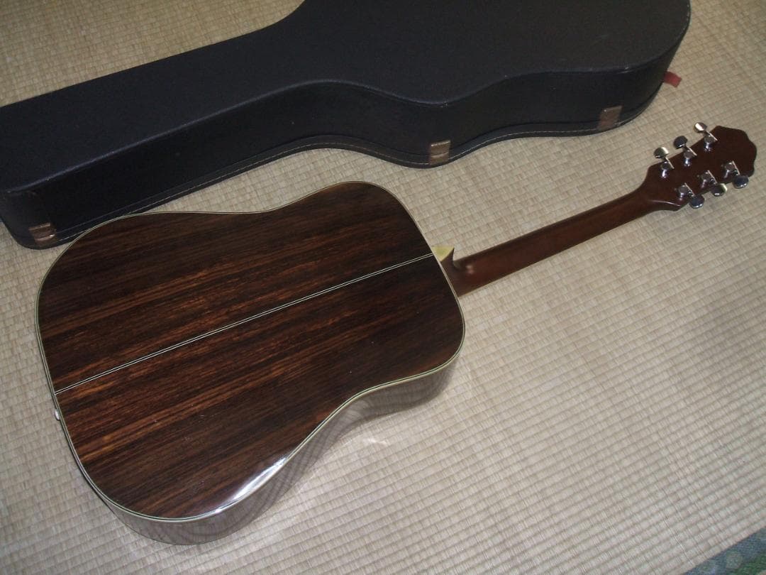 ヤンマ　エピフォン アコースティックギター Epi D16 ハードケース付