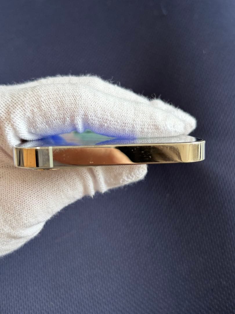 iPhone 12 Pro 256GB シルバー（SIMフリー／中古）