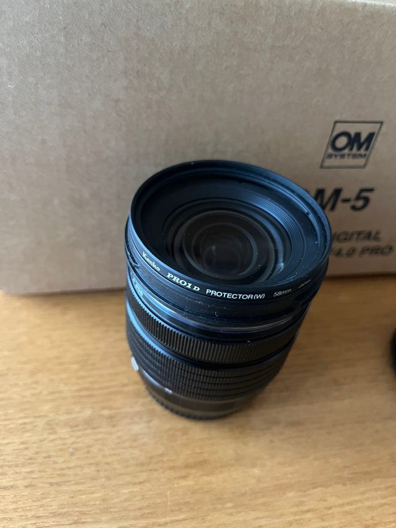 OM SYSTEM OM-5 12-45mm F4.0 PRO ブラック