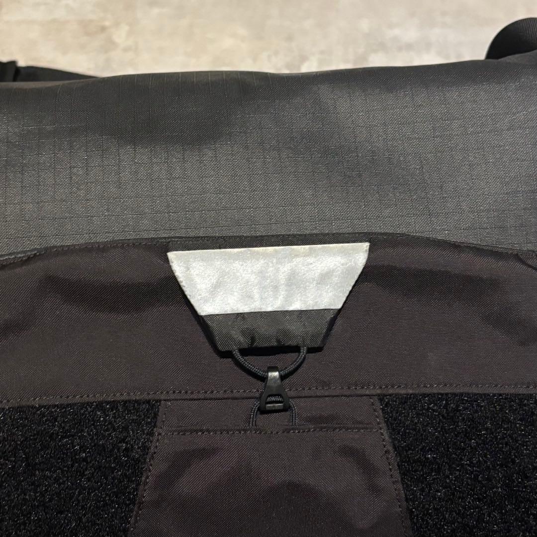 【特価】アークテリクス　ショルダーバッグ FYX フィクス13