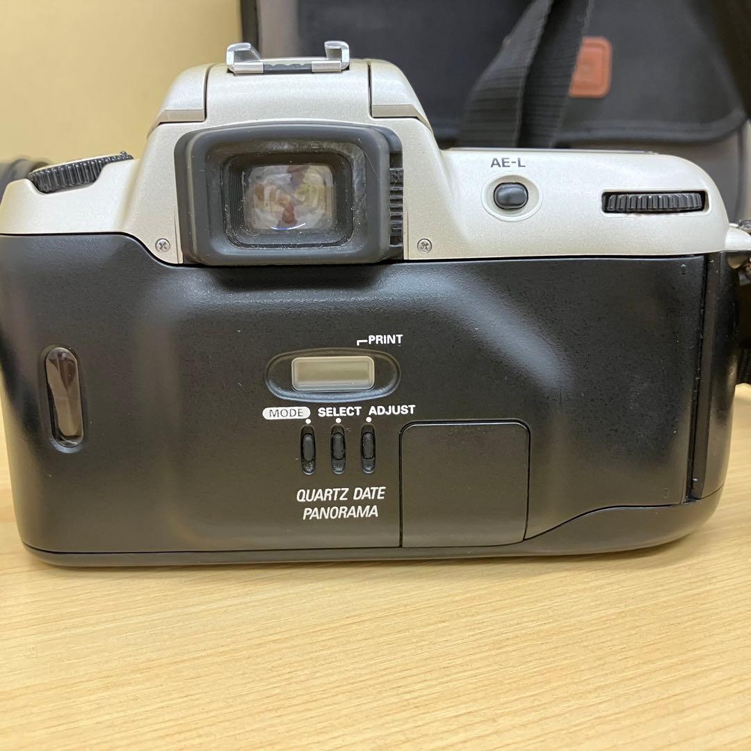 フィルムカメラ 一眼レフ Nikon F60 レンズ ケース付き ニコン