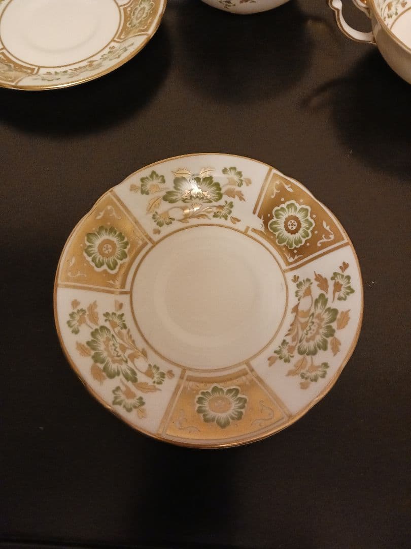 値下げ‼️ロイヤルクラウンダービーパネル グリーン スープカップ＆ソーサー①②