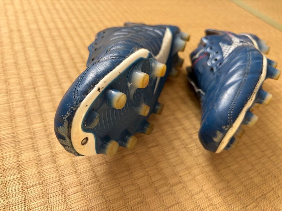 ミズノ　レビュラカップエリート　26センチ