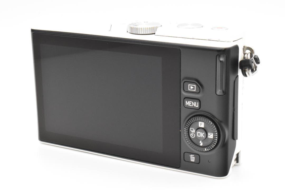 Nikon 1 J4 ボディ ホワイト 赤外線写真 カラースワップ