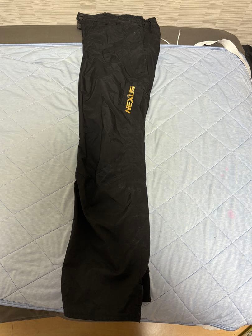 NEXUS レインウェアセット (赤/黒)