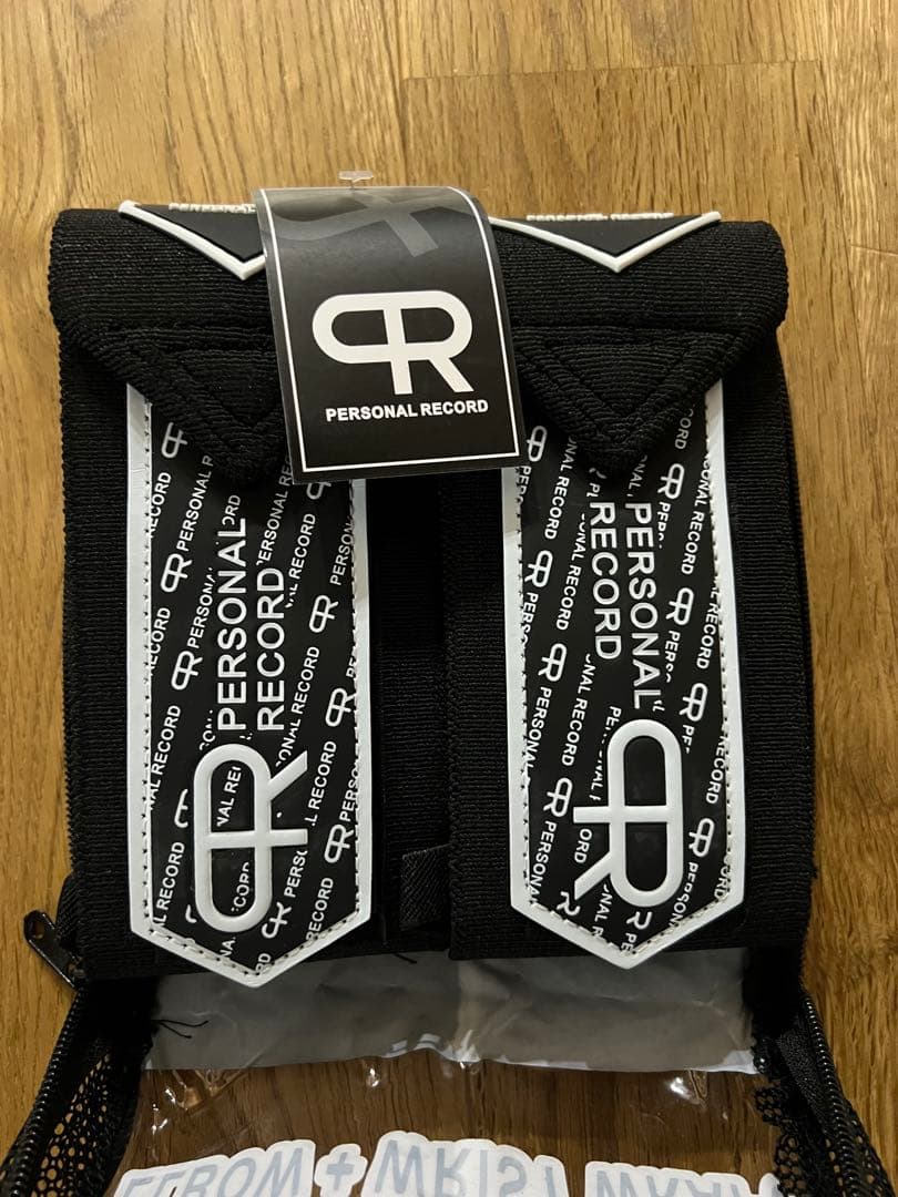 パーソナルレコード　PR　エルボーラップ　ブラック色　トレーニング　筋トレ