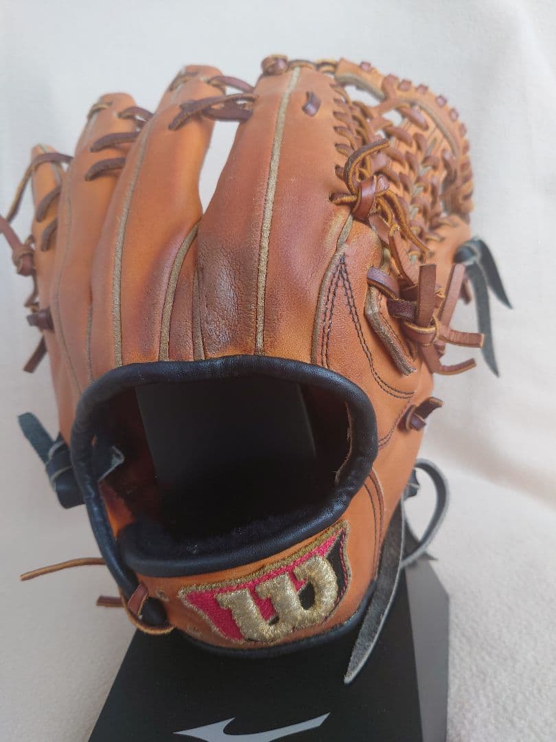 ク*シ様 NPB プロ支給品　外野手用グローブ　 元東京ヤクルトスワローズ　畠山