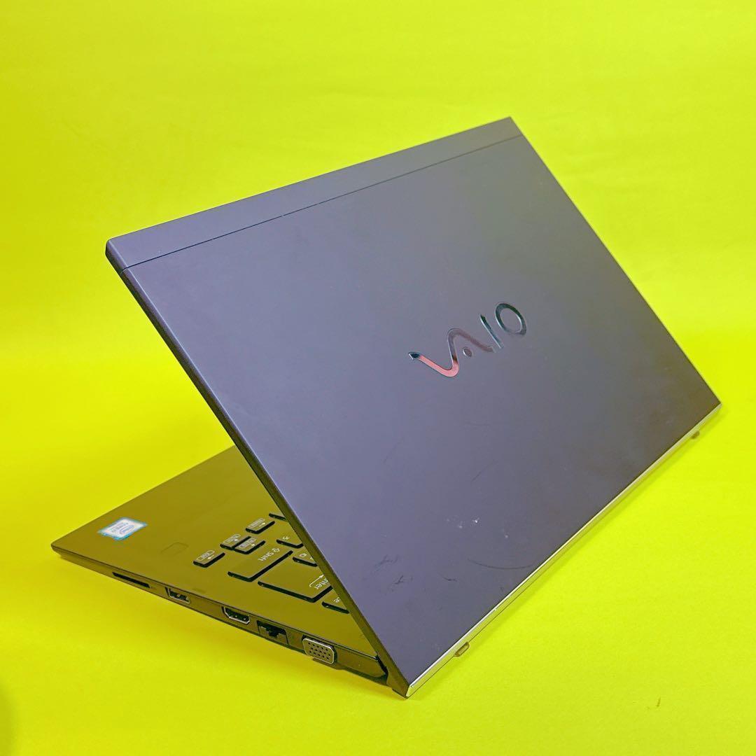 16GB 極速i7‼️windows11 SSD薄型ノートパソコン カメラ軽量