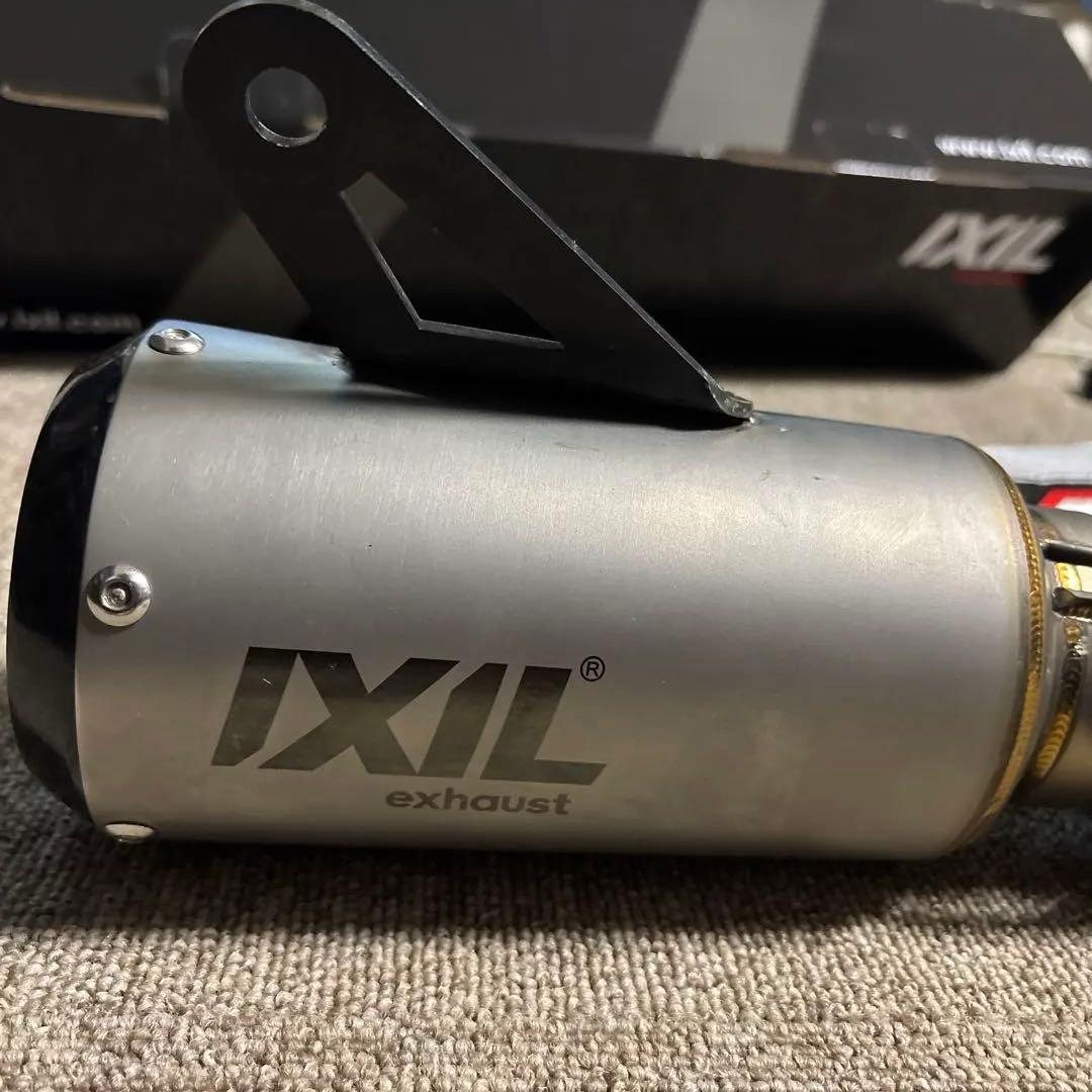 s*a様 cbr1000rr-r sc82 IXILマフラー　スリップオン