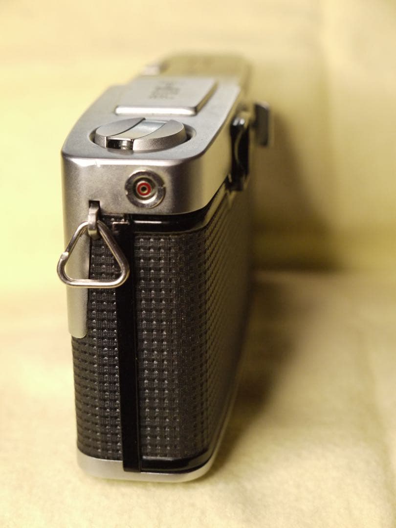 OLYMPUS PEN F 整備済み、完動美品　ボディのみ　NO.108542