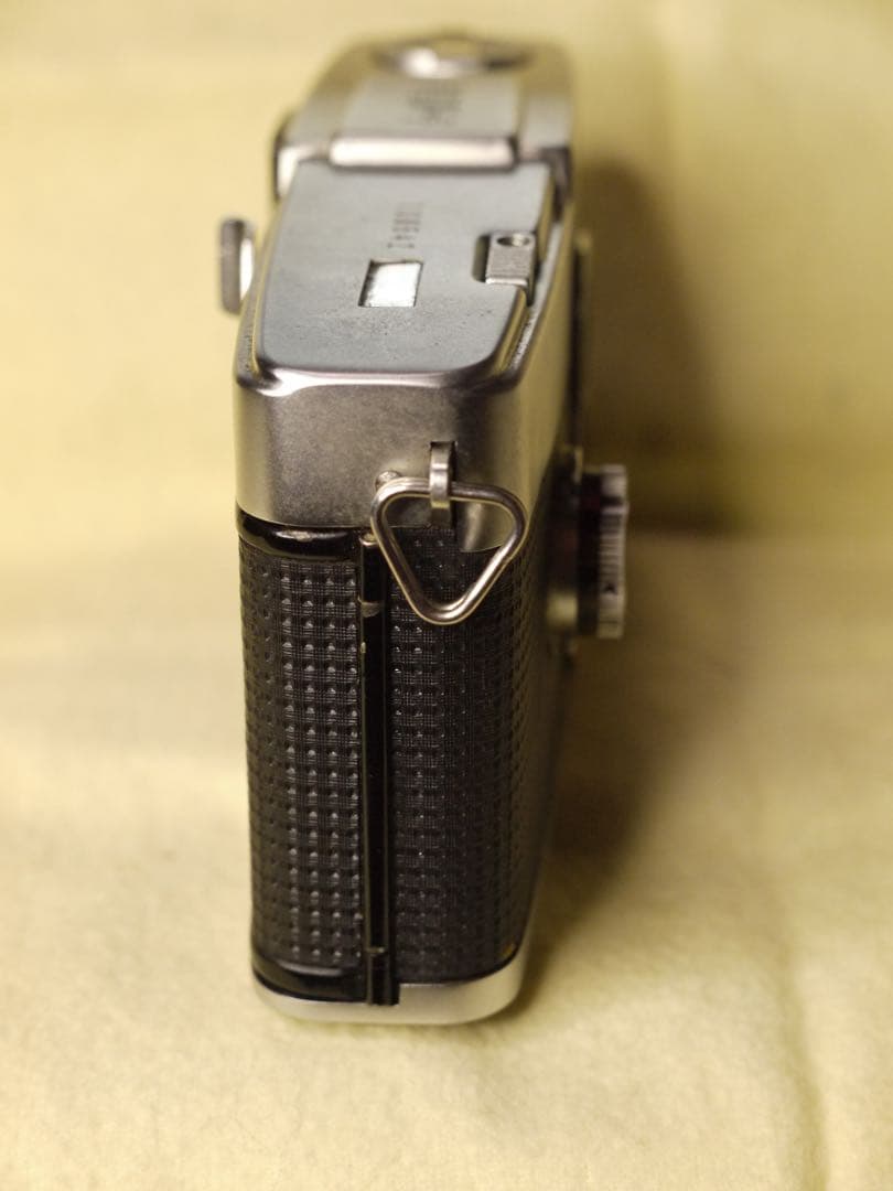 OLYMPUS PEN F 整備済み、完動美品　ボディのみ　NO.108542